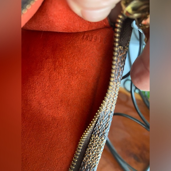 Louis Vuitton Damier Ebene Canvas Pochette with Crossbody Chain - Picture 7 of 12